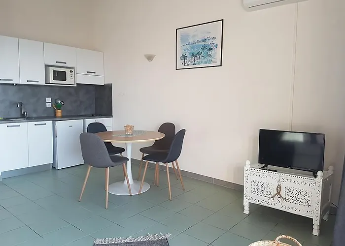 Апарт-отель Costa D'oru 3*