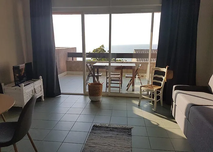 Lägenhetshotell Costa D'oru 3*